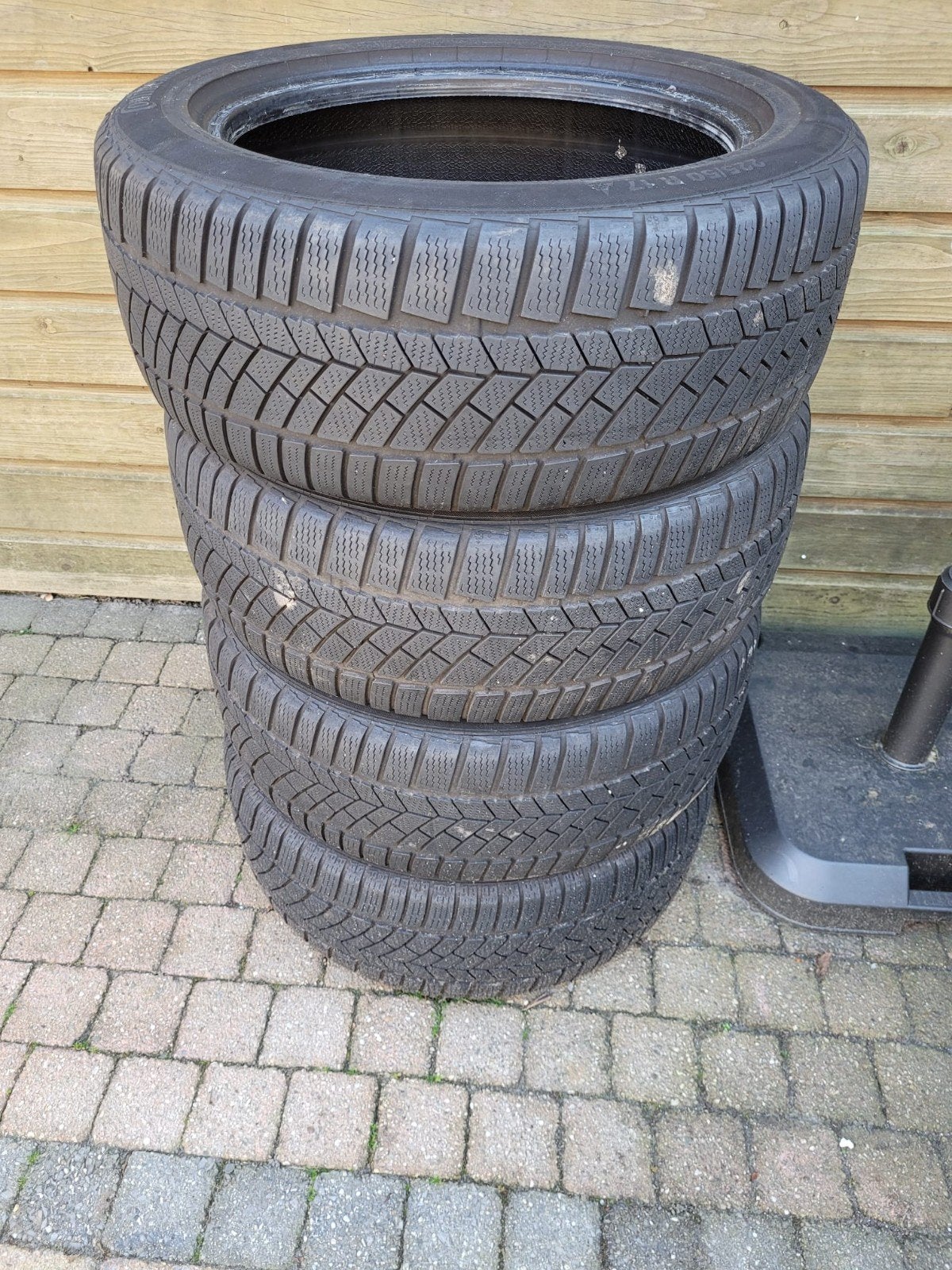 Continental Winterbanden 225/50 R17, Auto-onderdelen, Banden en Velgen, Ophalen, Gebruikt, 17 inch, Winterbanden
