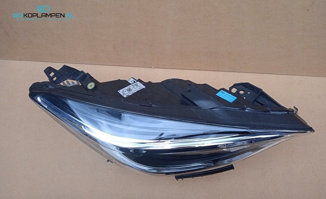 Infiniti QX30 Xenon Led koplamp rechts, Gebruikt, -, -, Ophalen of Verzenden