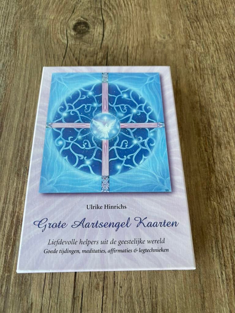 Grote Aartsengel Kaarten - Ulrike Hinrichs, Ophalen of Verzenden, Gelezen, Spiritualiteit algemeen, Overige typen