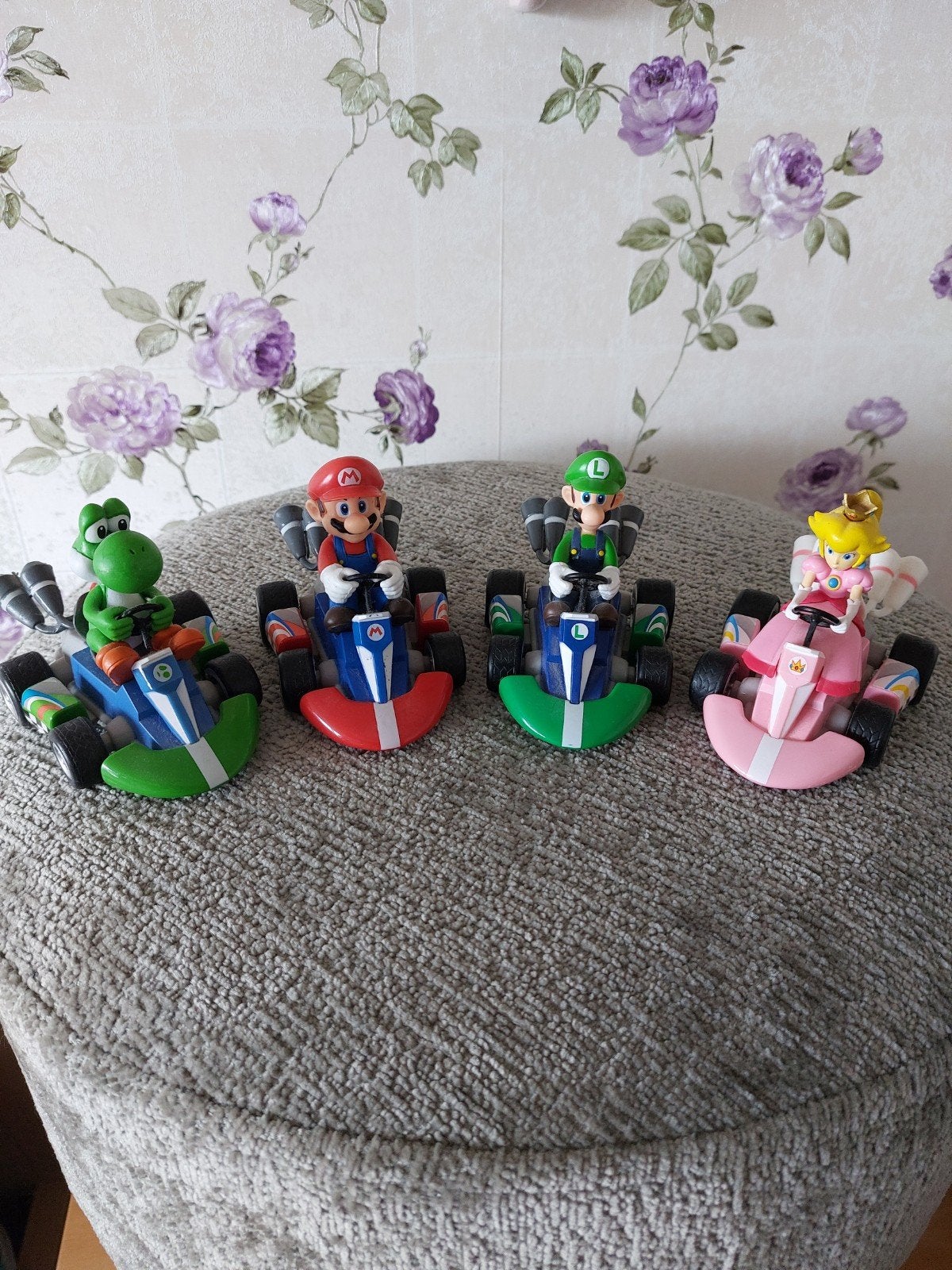 4  Nintendo Mario Kart Auto's, Ophalen of Verzenden