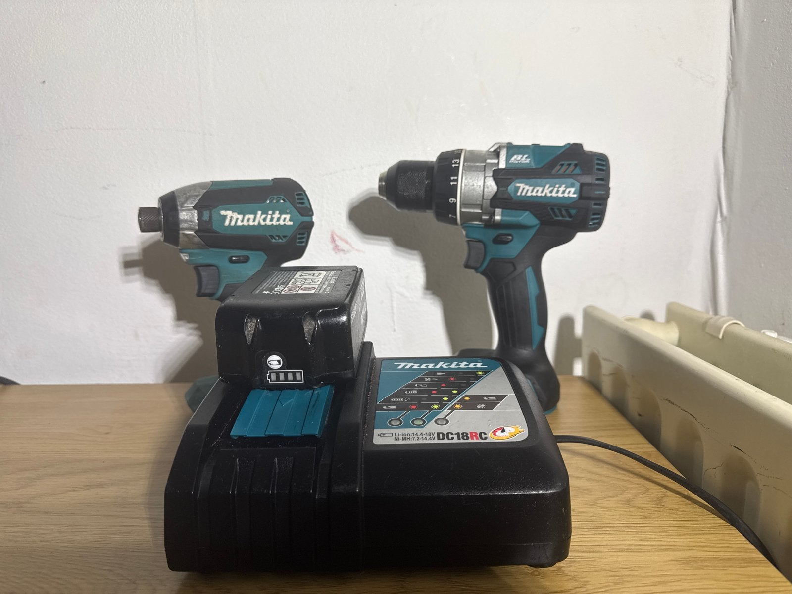 Makita 18V Boormachine & Slagschroevendraaier Set, Ophalen of Verzenden, Gebruikt, Boor- en Schroefmachine