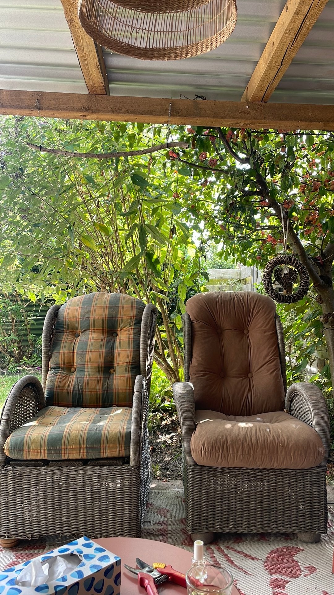 Comfortabele rotan stoelen met kussens, Ophalen, Gebruikt, Twee, Riet of Rotan
