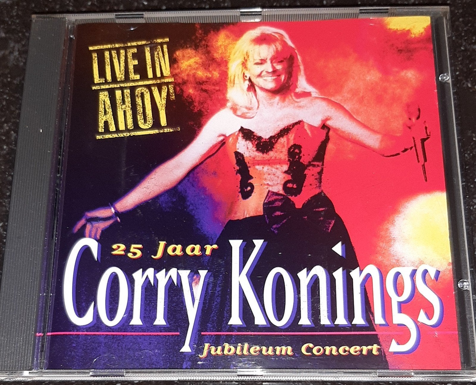 Corry Konings live in Ahoy  jubileumconcert 25 jaar, Ophalen of Verzenden, Zo goed als nieuw, Levenslied of Smartlap