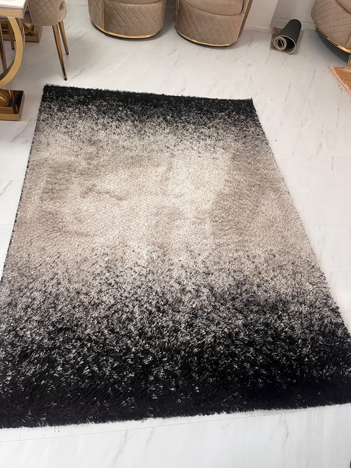 Grijs tapijt, Ophalen, 150 tot 200 cm, 200 cm of meer, Zo goed als nieuw