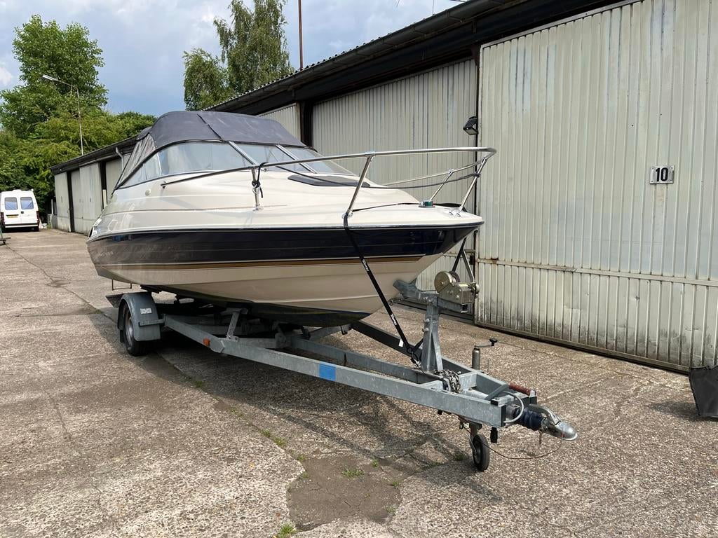 Bayliner 2052 LS 40th Anniversary met 4.3 V6 en trailer, Watersport en Boten, Ophalen, Gebruikt, 50 pk of meer, Binnenboordmotor
