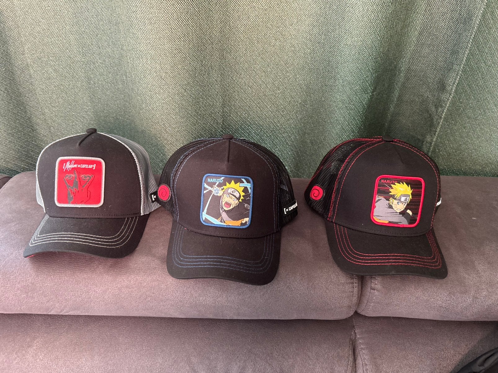 3x Capslab Trucker Caps Naruto & Malelions Nieuw, Ophalen of Verzenden, Zo goed als nieuw