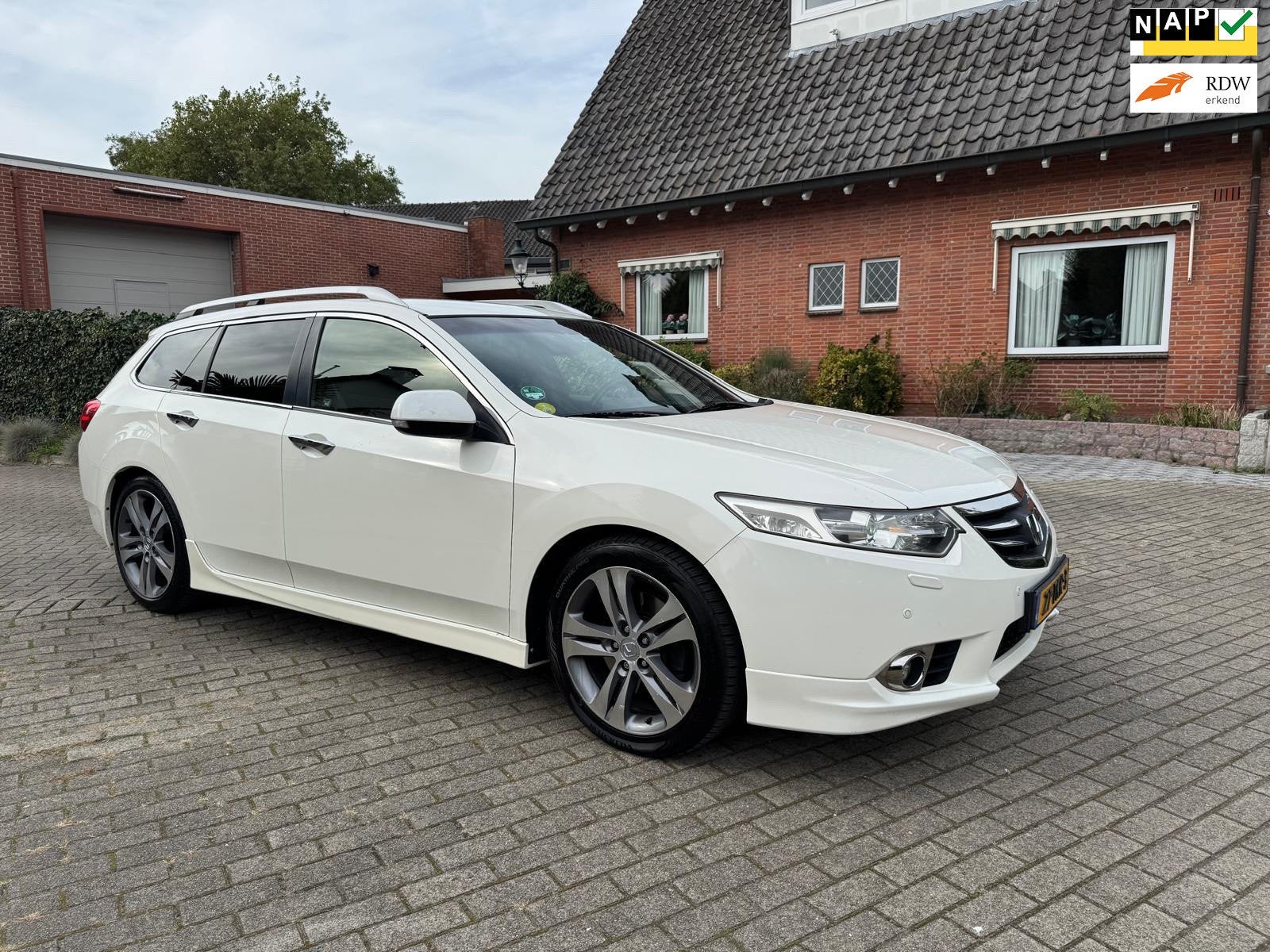 Honda Accord Tourer 2.2 i-DTEC Type S Navi Clima Cruise Stoe, Auto's, Euro 5, Gebruikt, Zwart, Wit