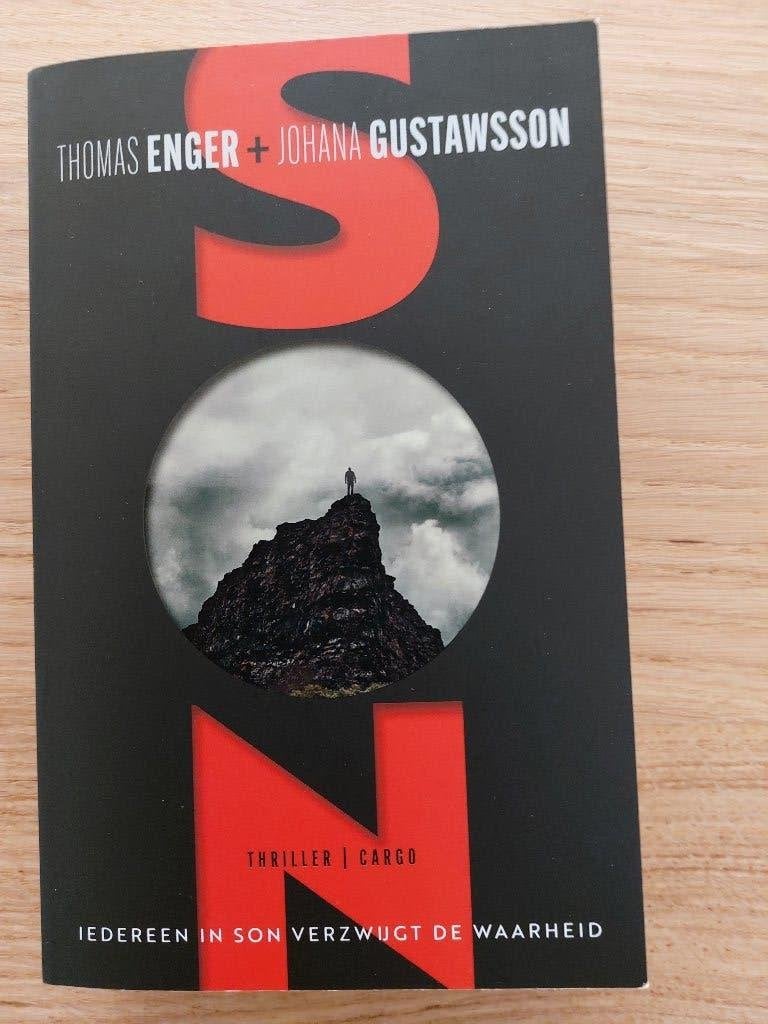 Scandinavische thrillers, Scandinavië, Ophalen of Verzenden, Zo goed als nieuw, Thomas Enger & Johana Gustawsson