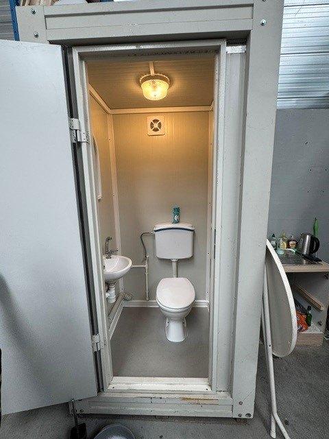 Mobiele toilet KC-WC2 verplaatsbare toiletcabine  , Ophalen, Gebruikt, Toilet