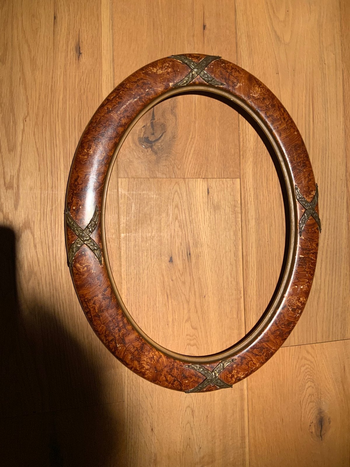 Antieke Ovale Art Déco Lijst – Wortelhoutlook (50x44 cm), Antiek en Kunst, Ophalen of Verzenden, Ovaal, Minder dan 50 cm