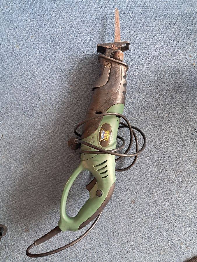 reciprozaag elektrisch, Gebruikt, 70 mm of meer, 600 tot 1200 watt, Ophalen of Verzenden