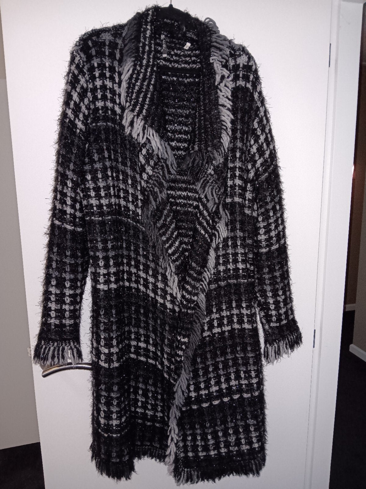 Te Koop: MAT FASHION Vest,  mt 46/48. (J-16), Kleding | Dames, Grote Maten, Zwart, Trui of Vest, Ophalen of Verzenden, Zo goed als nieuw