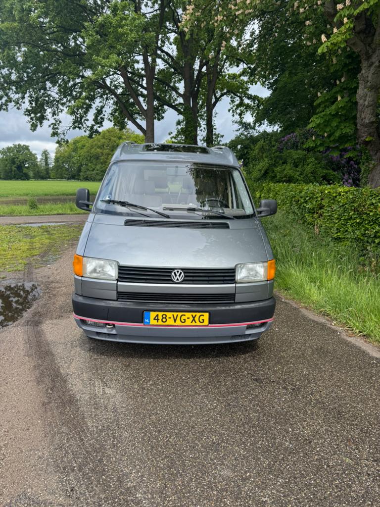 Volkswagen T4 benzine 1991 2.5 l 5 cilinder, Caravans en Kamperen, Campers, Buscamper of Camperbus, Volkswagen, Particulier, Benzine
