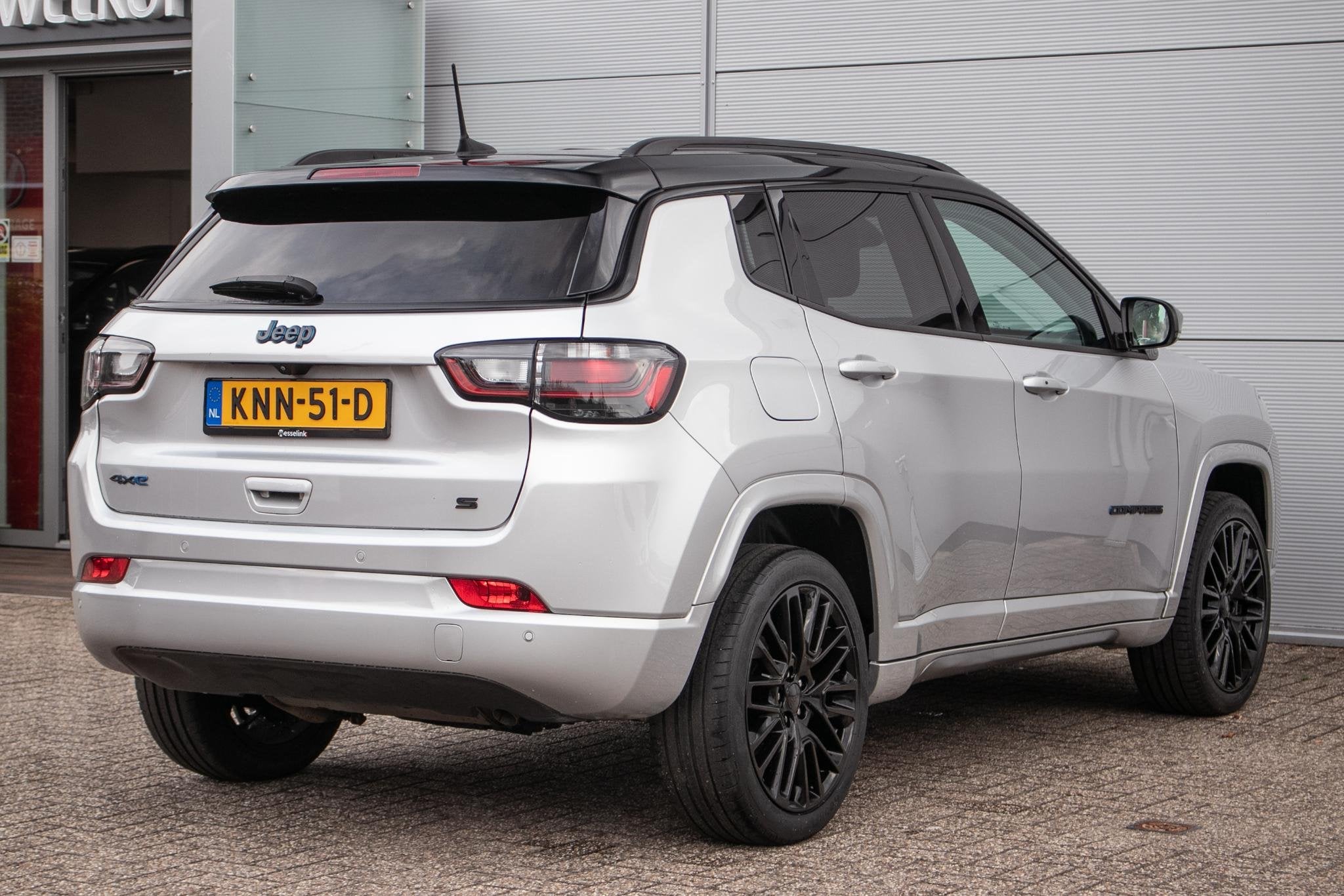 Jeep Compass 4xe 240 Plug-in Hybrid Electric S - Leder | Car, Auto's, Euro 6, 4 cilinders, Automatische klimaatregeling, Bedrijf
