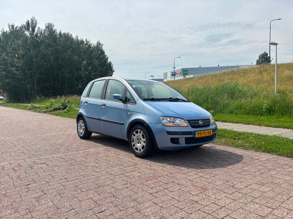 Fiat Idea 1.4-16V Dynamic, Voorwielaandrijving, 15 km/l, Gebruikt, Origineel Nederlands