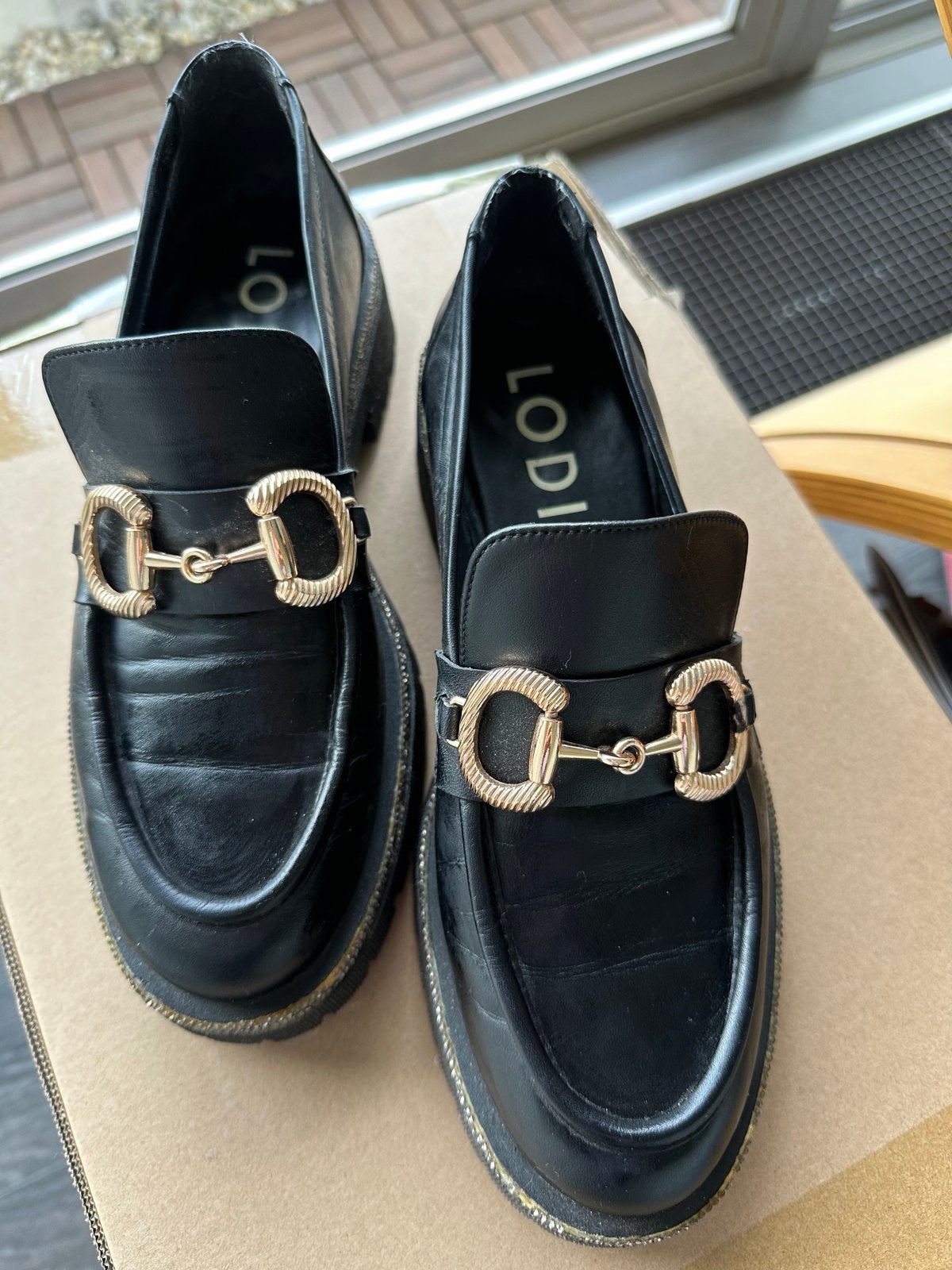 Lodi loafers instappers mt 39  zgan, Kleding | Dames, Ophalen of Verzenden, Zo goed als nieuw, Zwart, Instappers