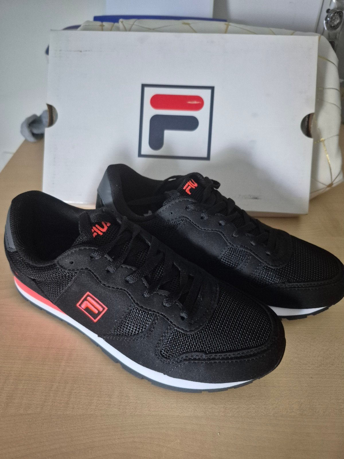 Fila dames sneakers nieuw, Kleding | Dames, Zwart, Nieuw, Ophalen of Verzenden, Sneakers of Gympen