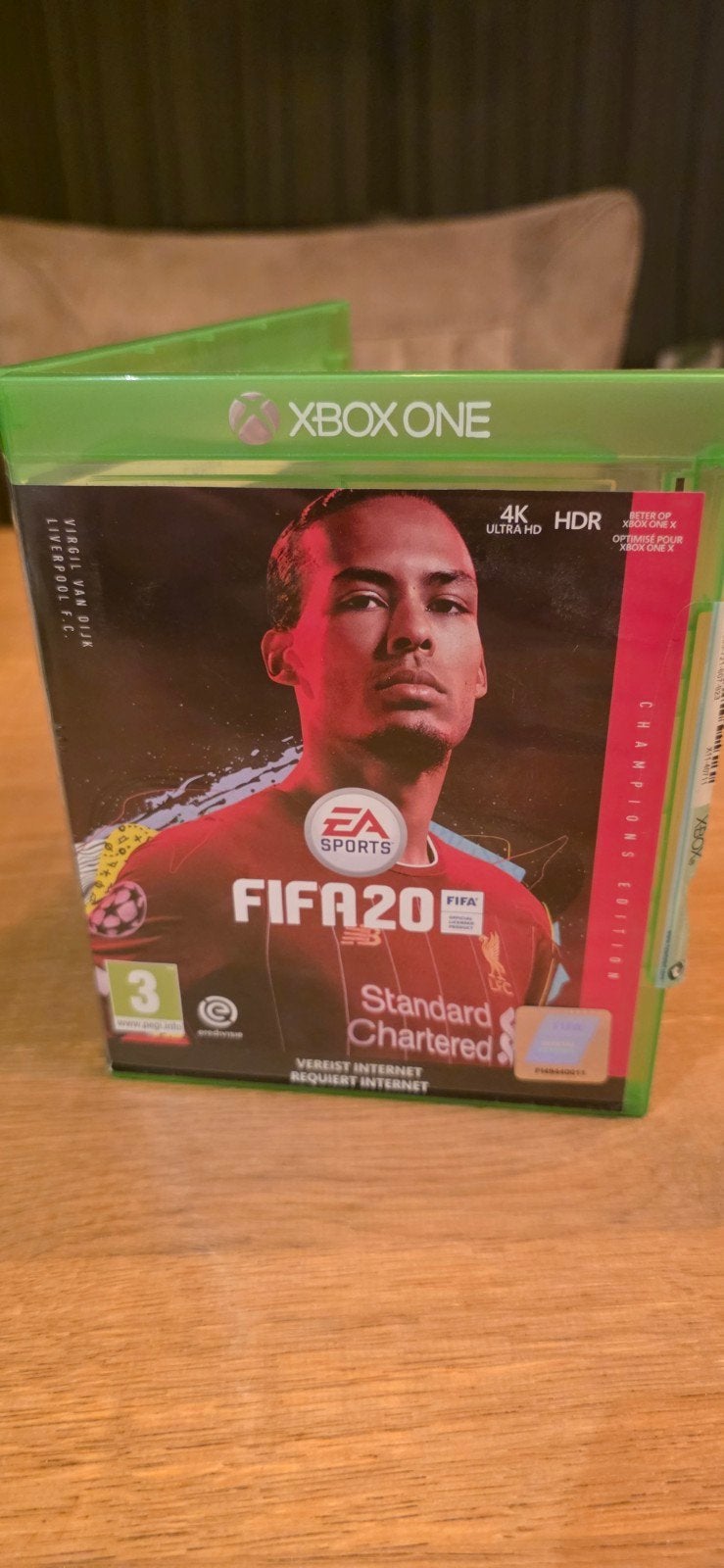 FIFA 20 Champions Edition Xbox One, Ophalen of Verzenden, Zo goed als nieuw, Eén computer, Sport