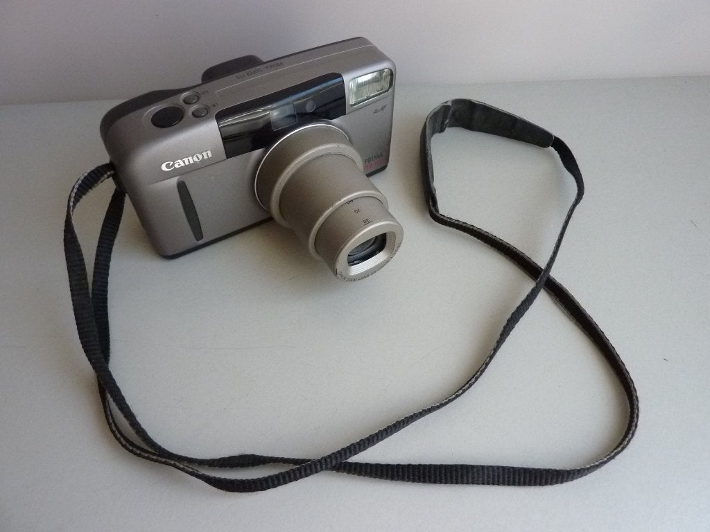 Canon Prima Super 115 camera