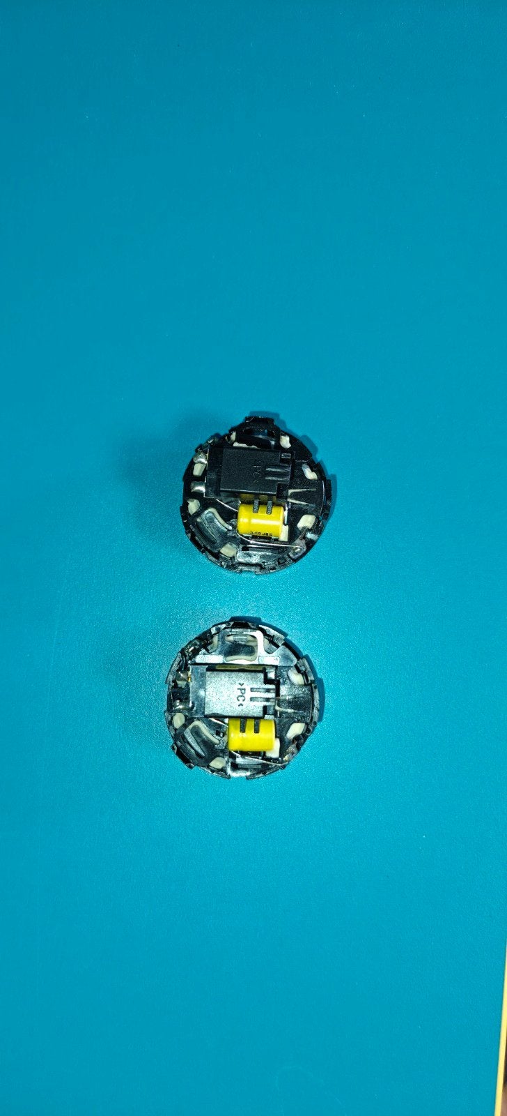 Genuine OEM Ford Focus MK2 (2009) Front Door Tweeters – Pair, Auto diversen, Autospeakers, Ophalen of Verzenden, Zo goed als nieuw