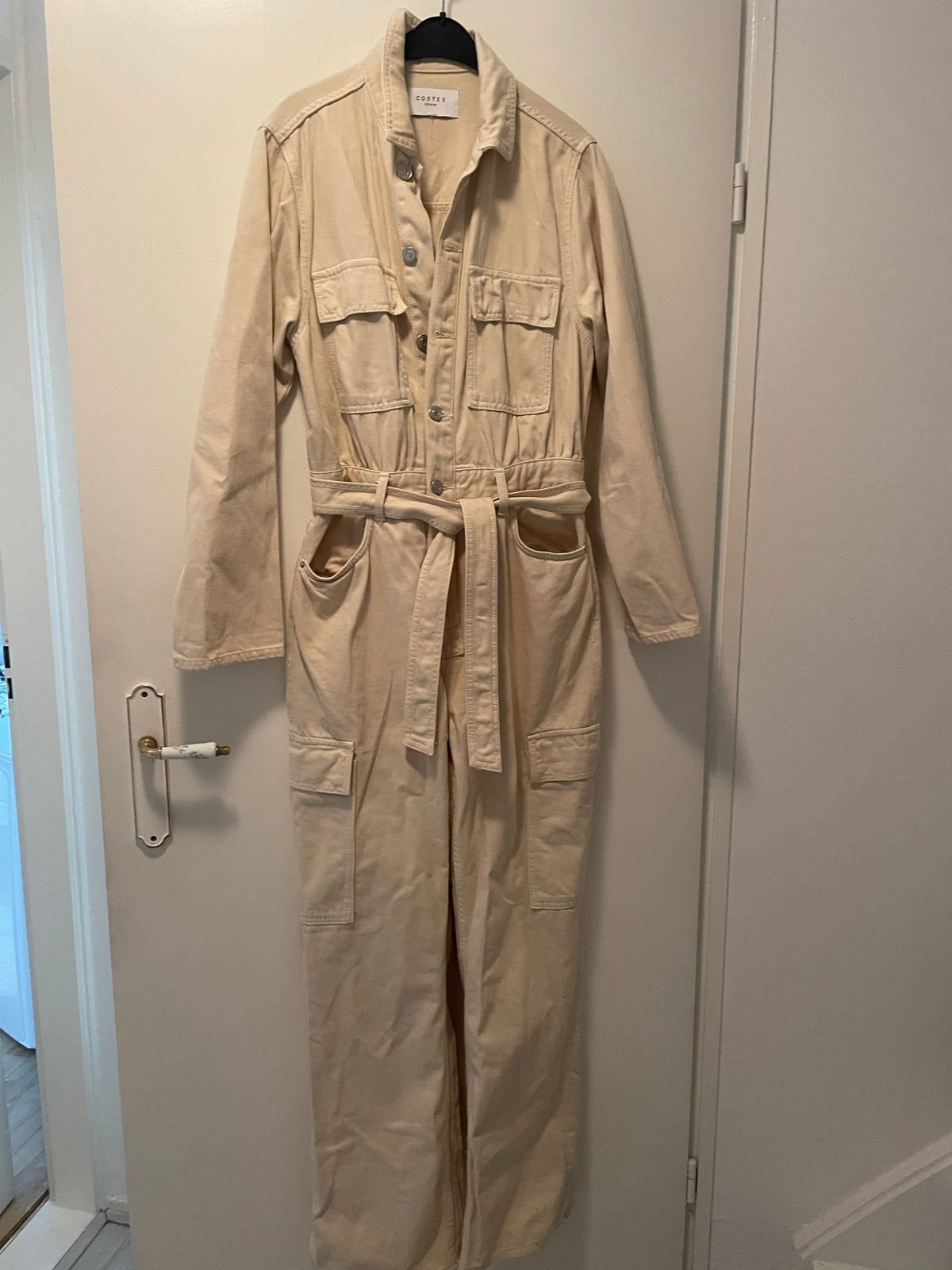 Costes denim jumpsuit beige maat 40, Kleding | Dames, Jumpsuits, Ophalen of Verzenden, Zo goed als nieuw, Maat 38/40 (M), Beige