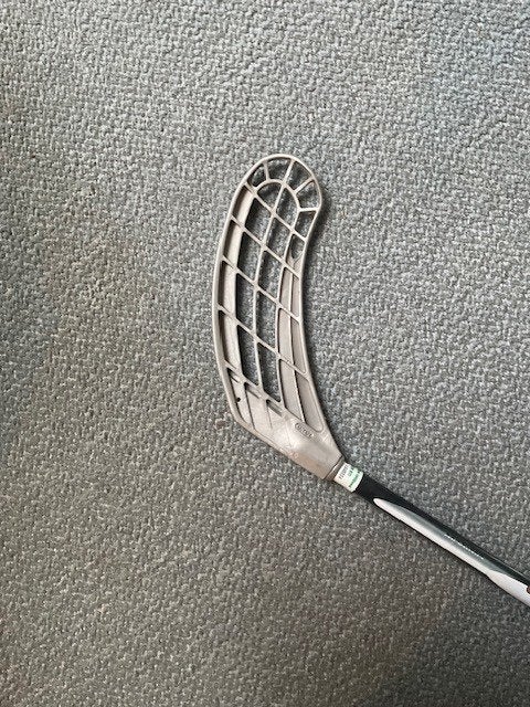Originele zweedse football (vloerbal) stick 1.15 m, Ophalen, Zo goed als nieuw