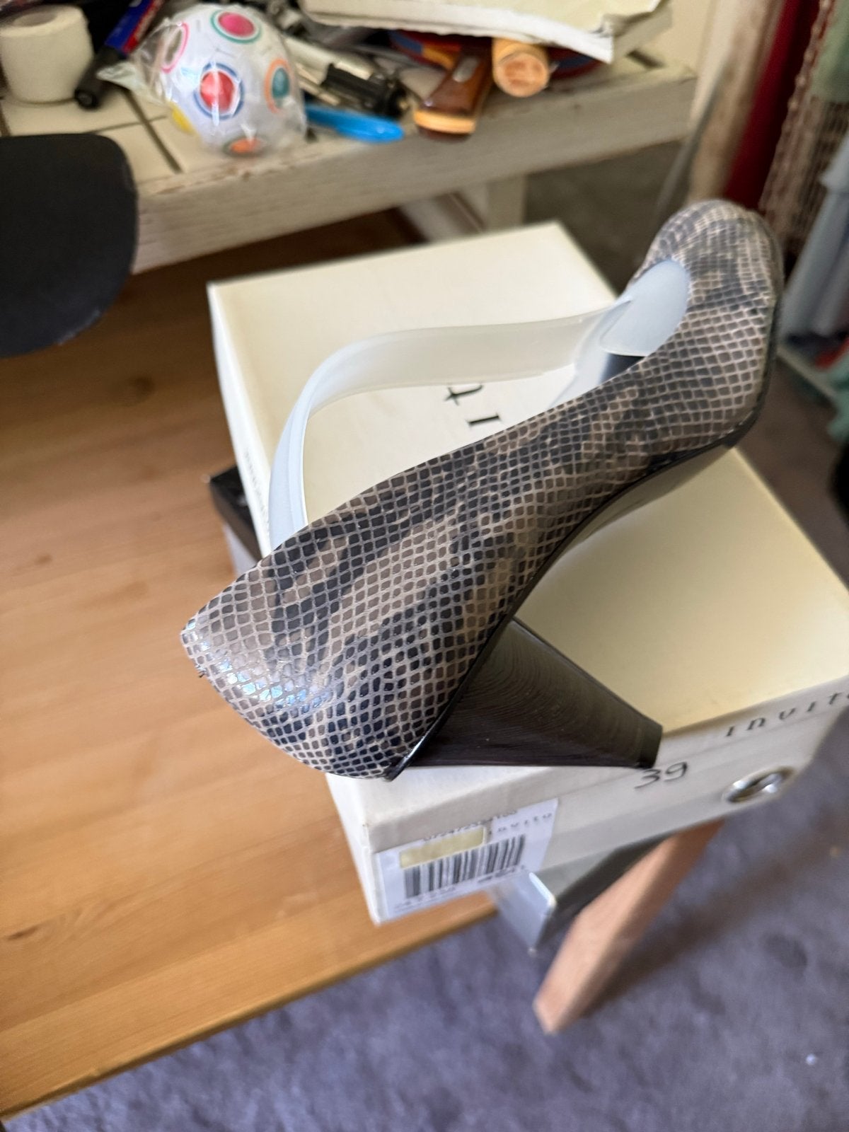 Vintage Invito Pumps met Slangenprint - Maat 39, Kleding | Dames, Schoenen, Ophalen of Verzenden, Zo goed als nieuw, Overige kleuren
