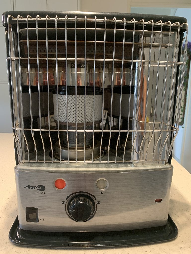 Zibro Petroleum Kachel ZGAN Type R 421 E, Huis en Inrichting, Overige brandstoffen, Petroleumkachel, Ophalen of Verzenden, Zo goed als nieuw