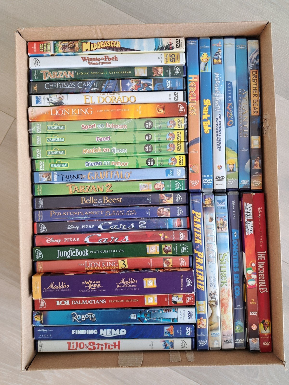 Collectie kinder DVD's: Disney, Pixar, Sesamstraat etc, Alle leeftijden, Ophalen of Verzenden, Zo goed als nieuw