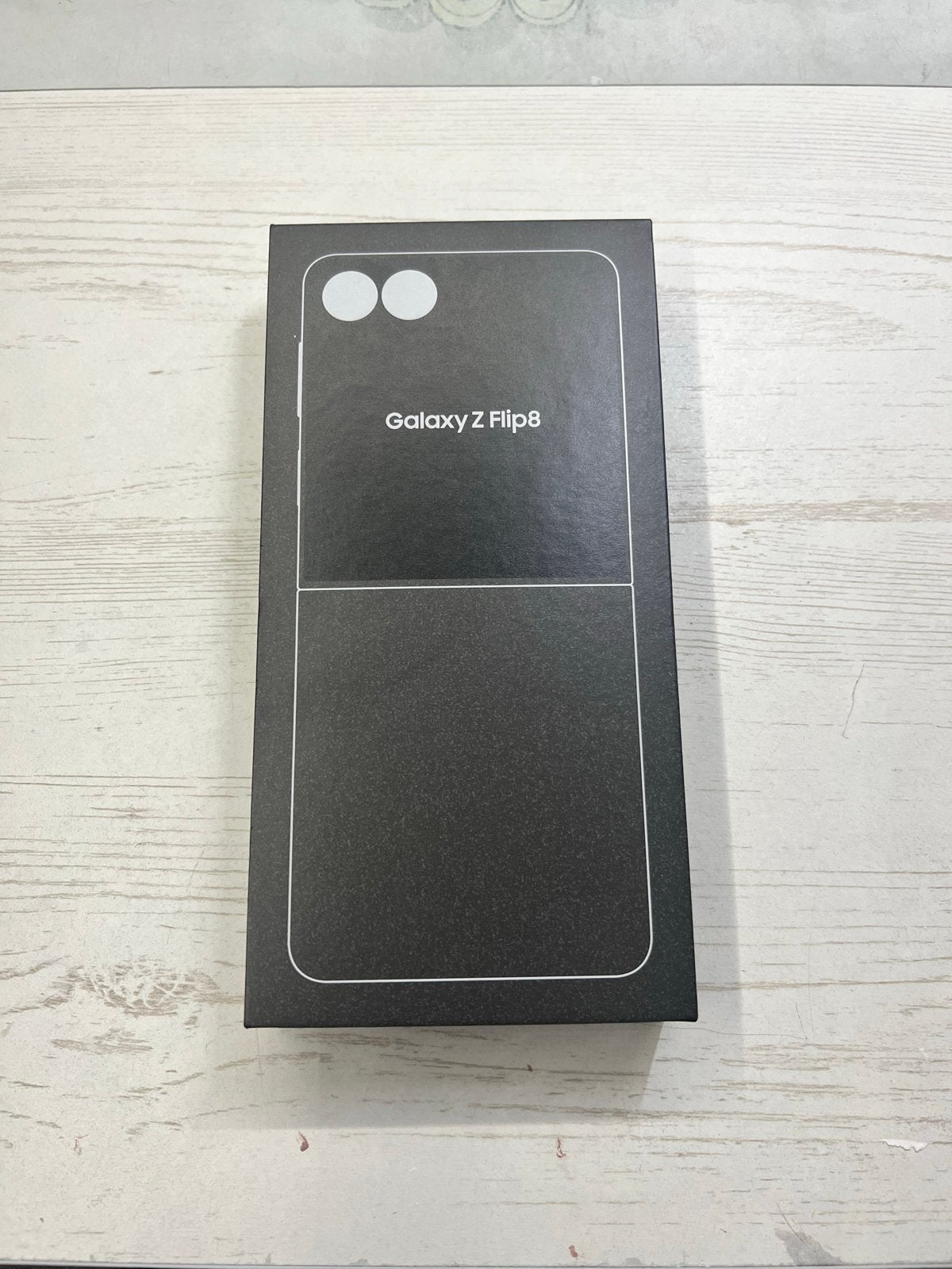 Nieuwe Samsung Galaxy Z Flip8 256GB Graphite - Geseald, Telecommunicatie, Mobiele telefoons | Samsung, Zwart, Touchscreen, Nieuw