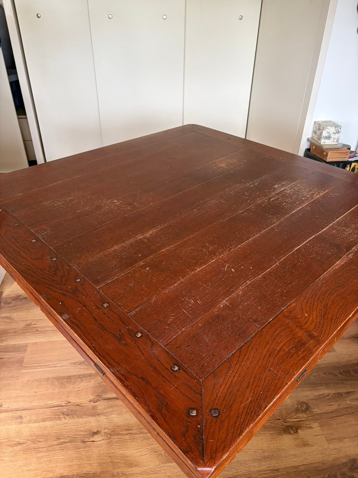 Kersenhouten tafel op poot, Huis en Inrichting, Tafels | Eettafels, Ophalen, Gebruikt, Vierkant, Vijf personen of meer