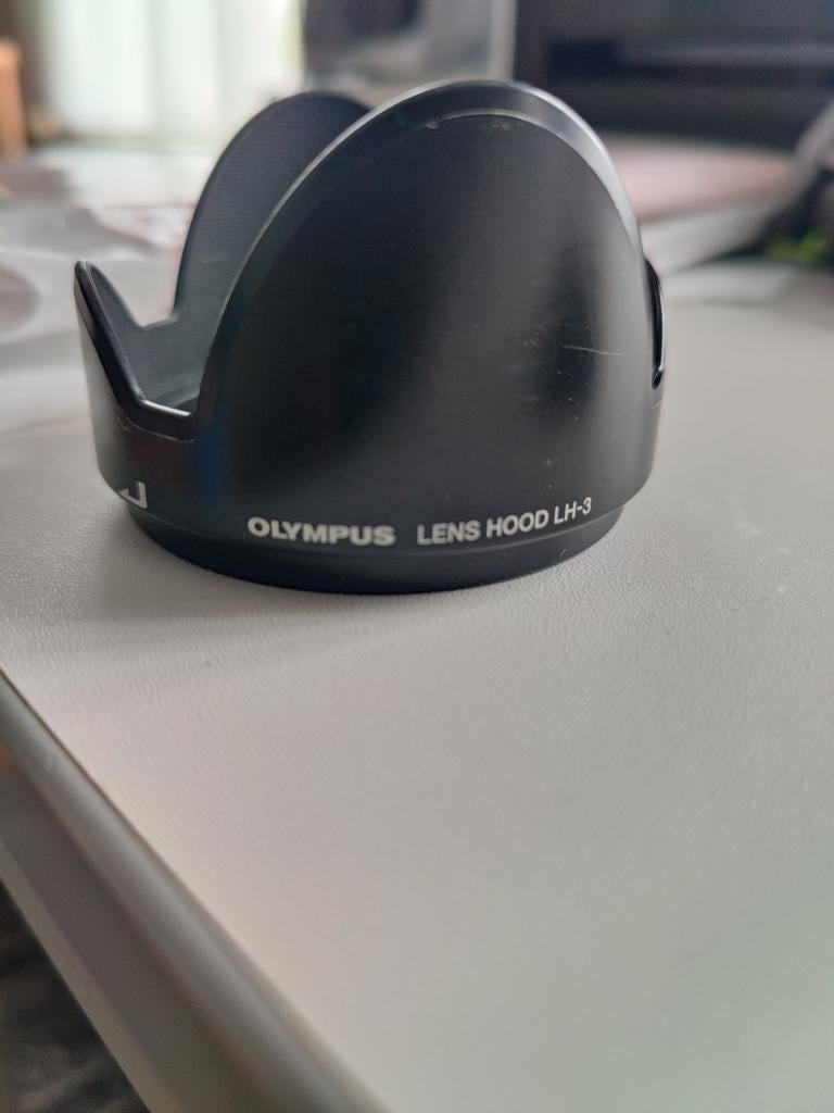 Olympus Lens Hood LH-3, Ophalen of Verzenden, Gebruikt
