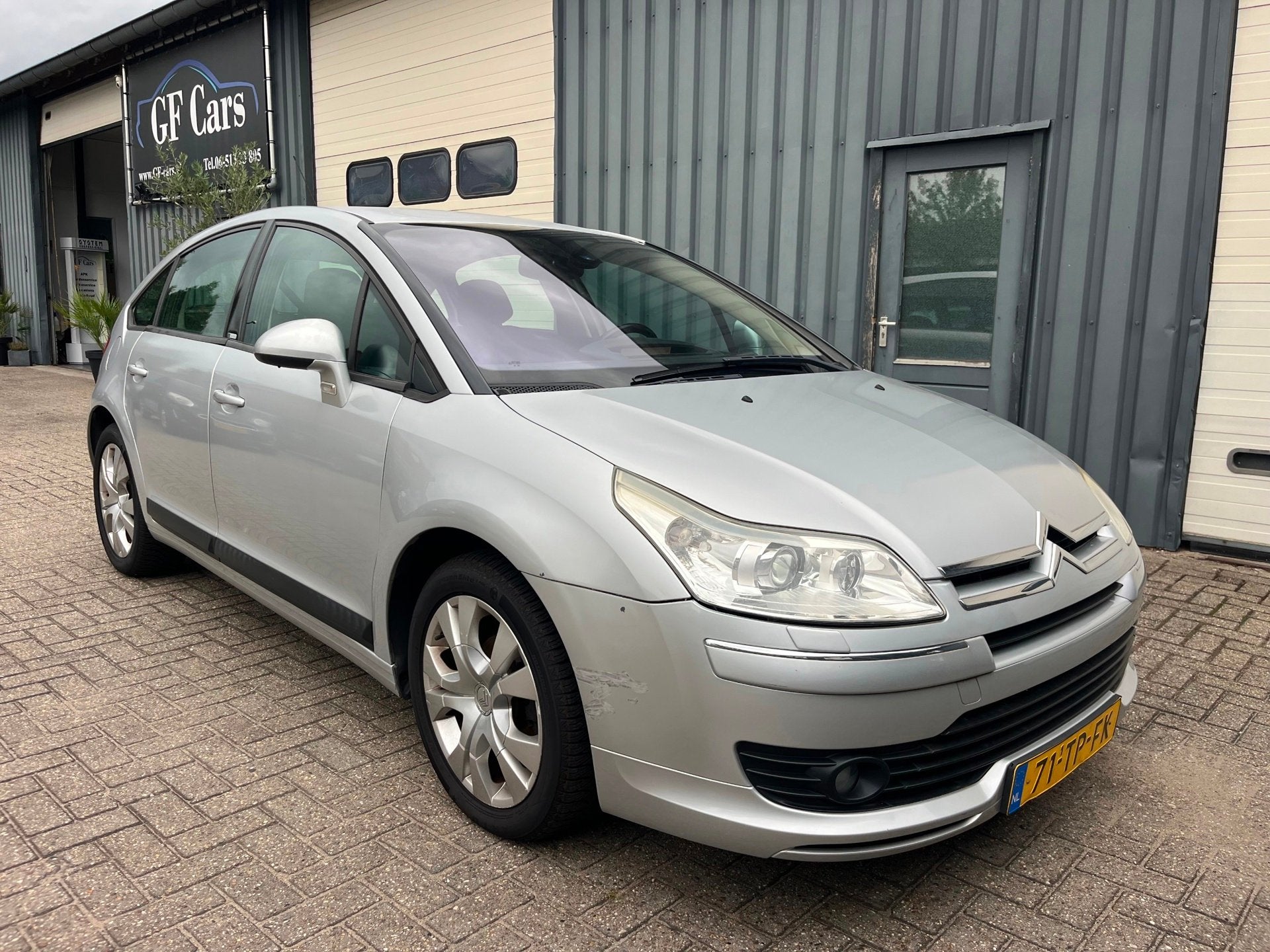 Citroen C4 1.6-16V Exclusive 2006 APK AIRCO, Auto's, Voorwielaandrijving, Gebruikt, 4 cilinders, Parkeersensor