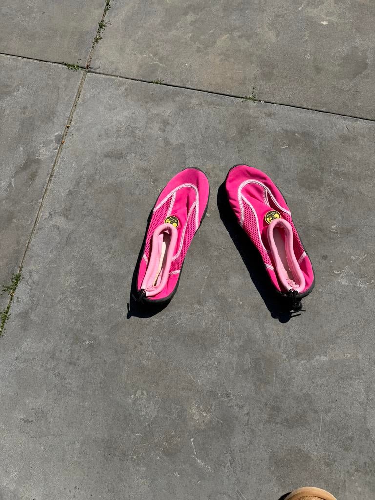 Waterschoenen, Ophalen, Gebruikt