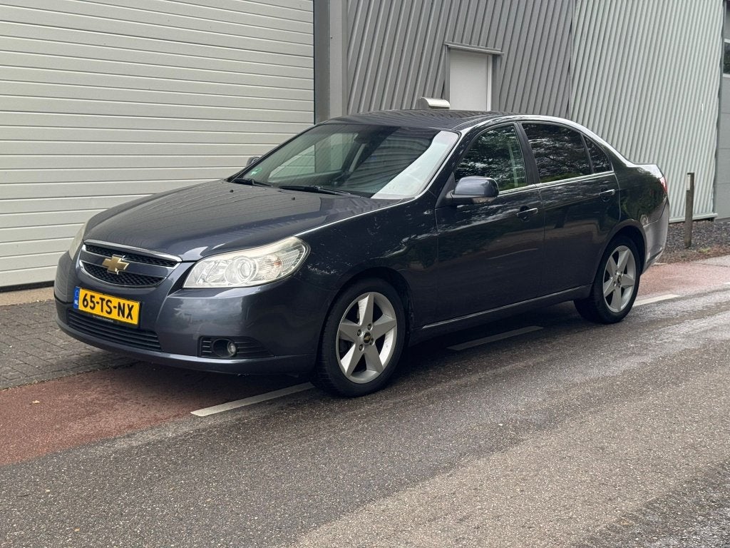 Chevrolet Epica 2.5i Executive (bj 2007, automaat), Auto's, Chevrolet, Gebruikt, Bedrijf, Sedan, Zilver of Grijs