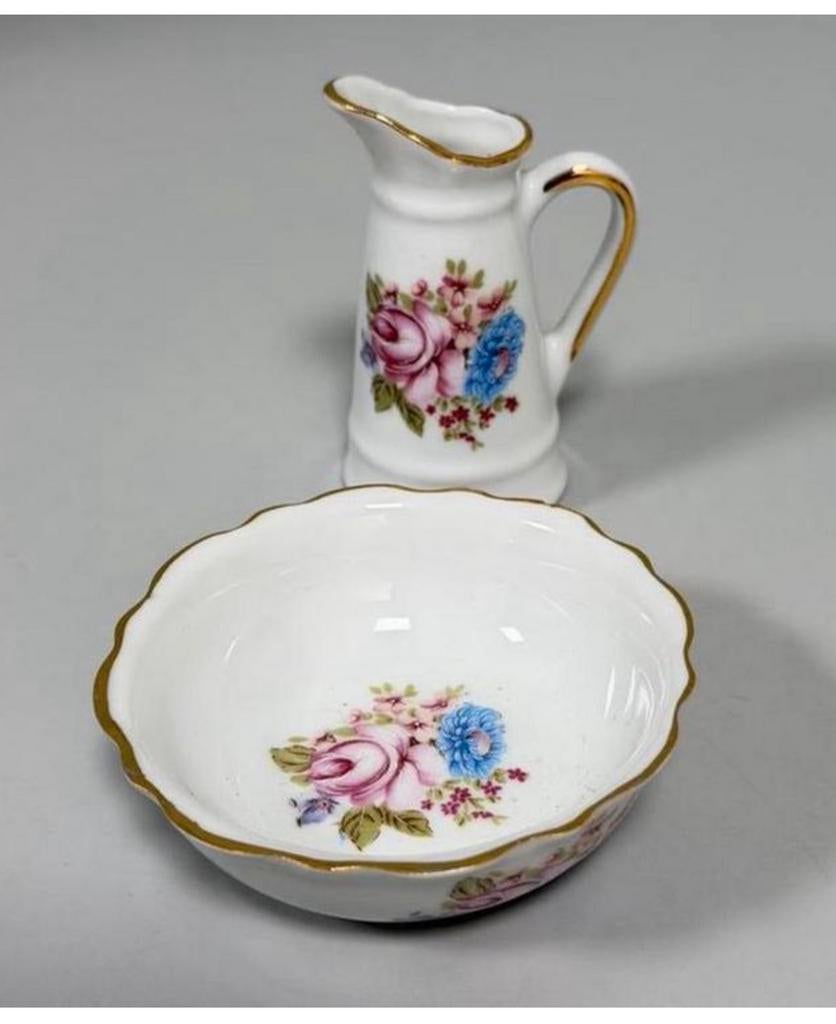 ROYAL PORCELAIN P. Limoges 24KT Gold melkkan en schaaltje, Ophalen of Verzenden