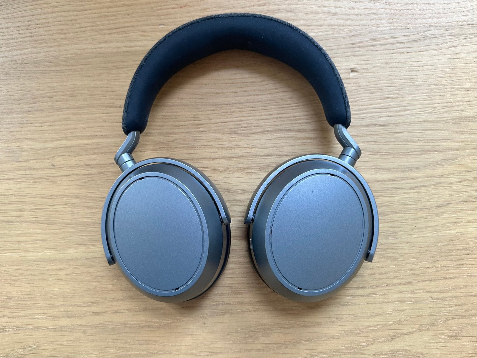 SENNHEISER Momentum 4 Over-ear ANC wireless headphones, Ophalen of Verzenden, Zo goed als nieuw, Sennheiser