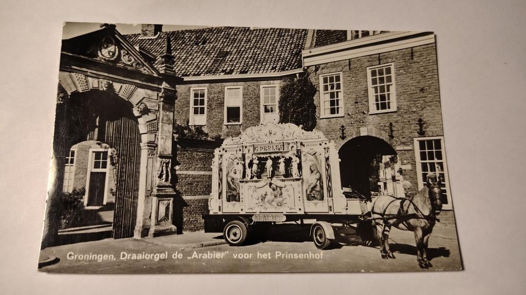 Groningen Draaiorgel de "Arabier" voor het Prinsenhof, Ophalen of Verzenden, Groningen