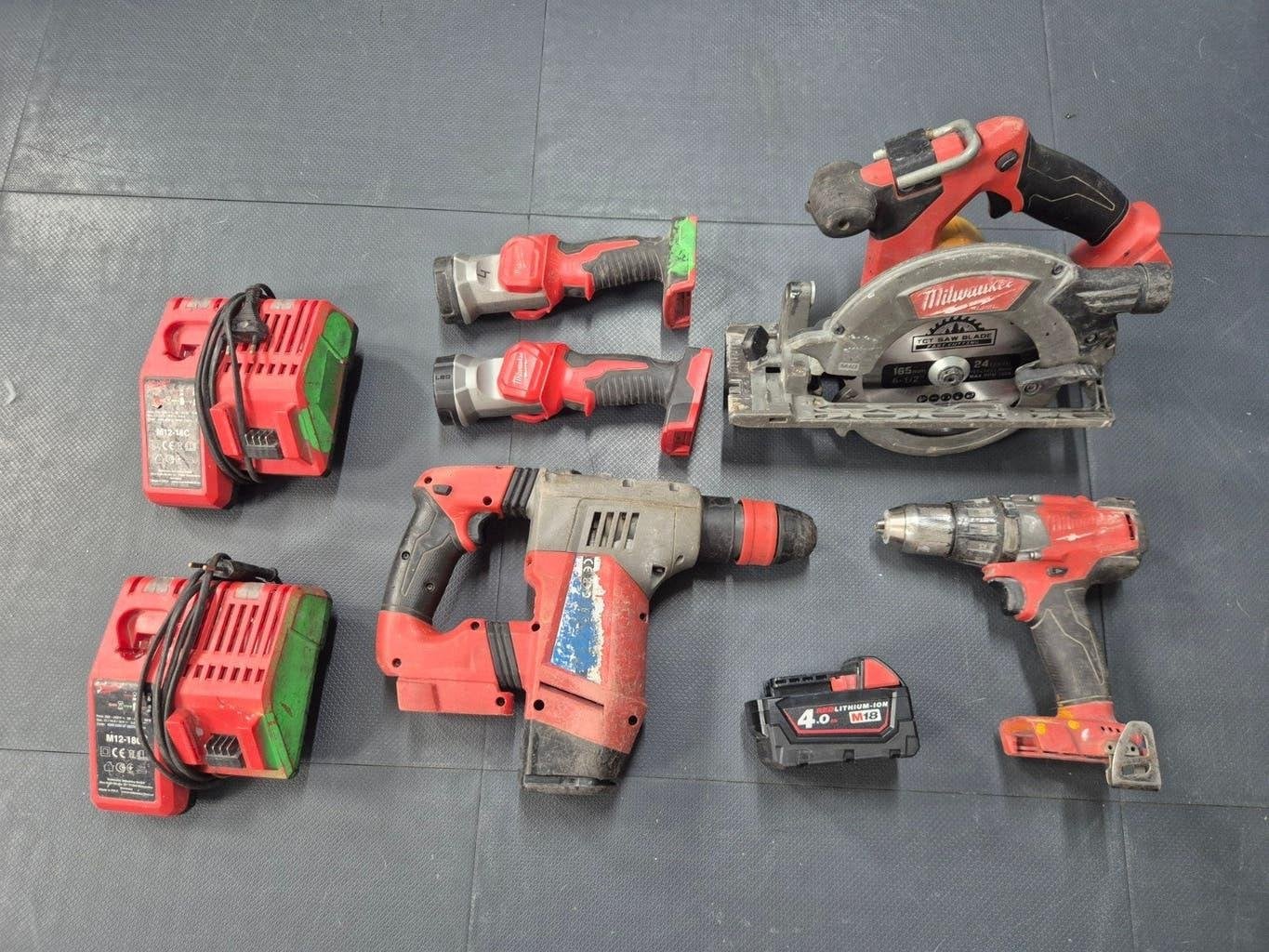 Milwaukee m18 gereedschap 18V gebruikt, Ophalen of Verzenden, Gebruikt, Boor- en Schroefmachine, Klopboormechanisme