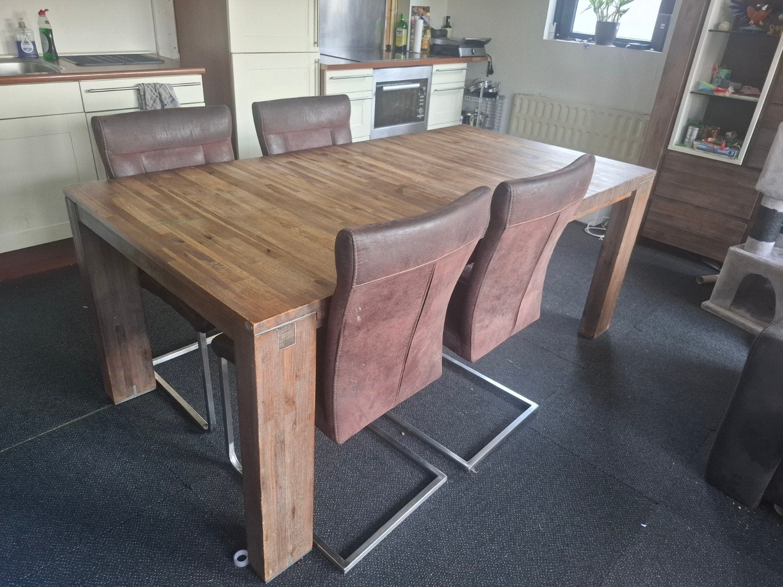 Uitschuifbare eettafel van Henders & Hazel - 2.4m, Huis en Inrichting, Tafels | Eettafels, Ophalen, Gebruikt, 200 cm of meer