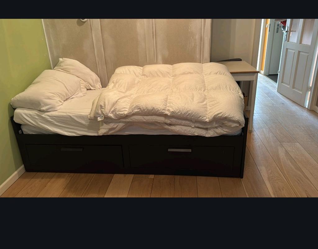IKEA Brimnes bedbank 80x200 uitschuifbaar tot 160x200, Ophalen, Zwart, Tweepersoons, 200 cm