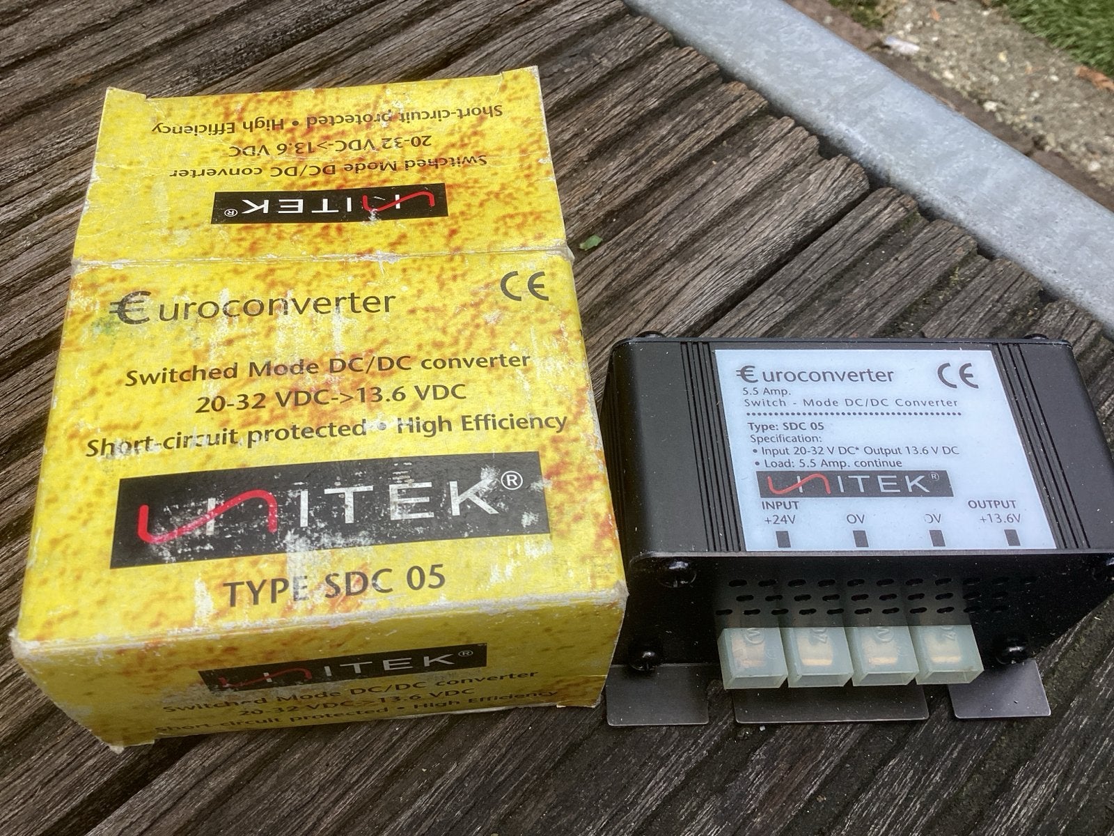 Unitek Euroconverter SDC 05 DC-DC omvormer 20-32V naar 13.6V, Ophalen of Verzenden, Nieuw