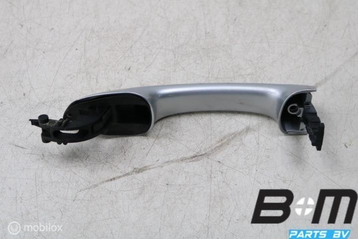 Portiegreep LA VW Touran 5T LA7W 5TA837205A, Gebruikt