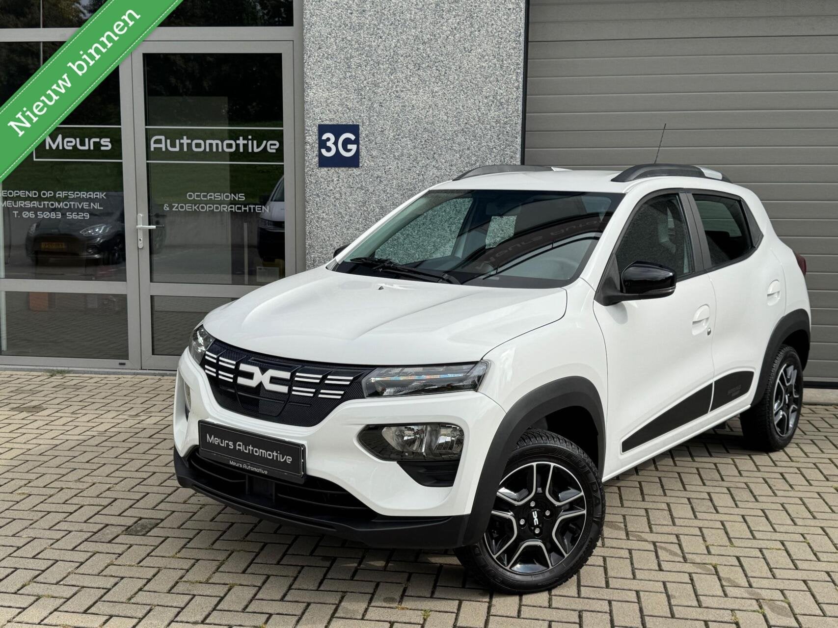 Dacia Spring Comfort Plus 27 kWh SOH 93% CCS/Navi/Camera/Car, Auto's, Dealer onderhouden, Gebruikt, Zwart, 38 min