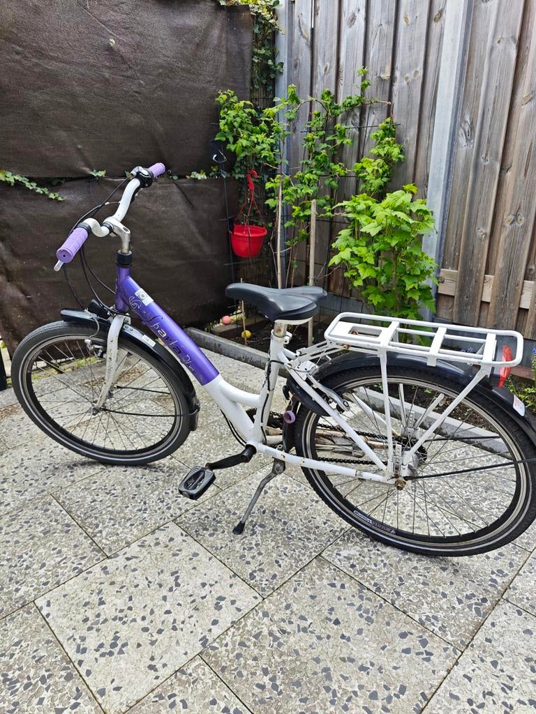Meisjesfiets 24 inch - Paars/Wit met versnellingen, Fietsen en Brommers, Fietsen | Meisjes, Ophalen of Verzenden, Gebruikt, 24 inch