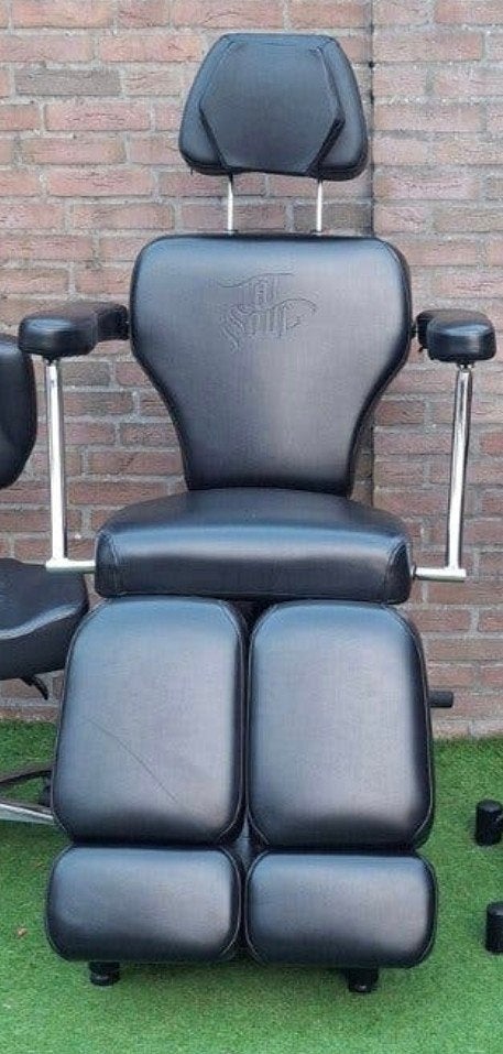 Tatsoul oros behandelstoel tattoo stoel, Ophalen, Zo goed als nieuw