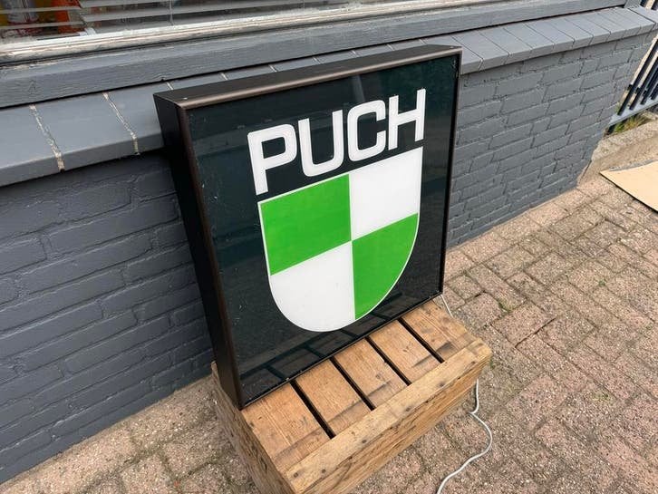 Vintage Puch Reclame Lichtbak - Reclamebord, Ophalen, Gebruikt, ., Lichtbak of (neon) lamp