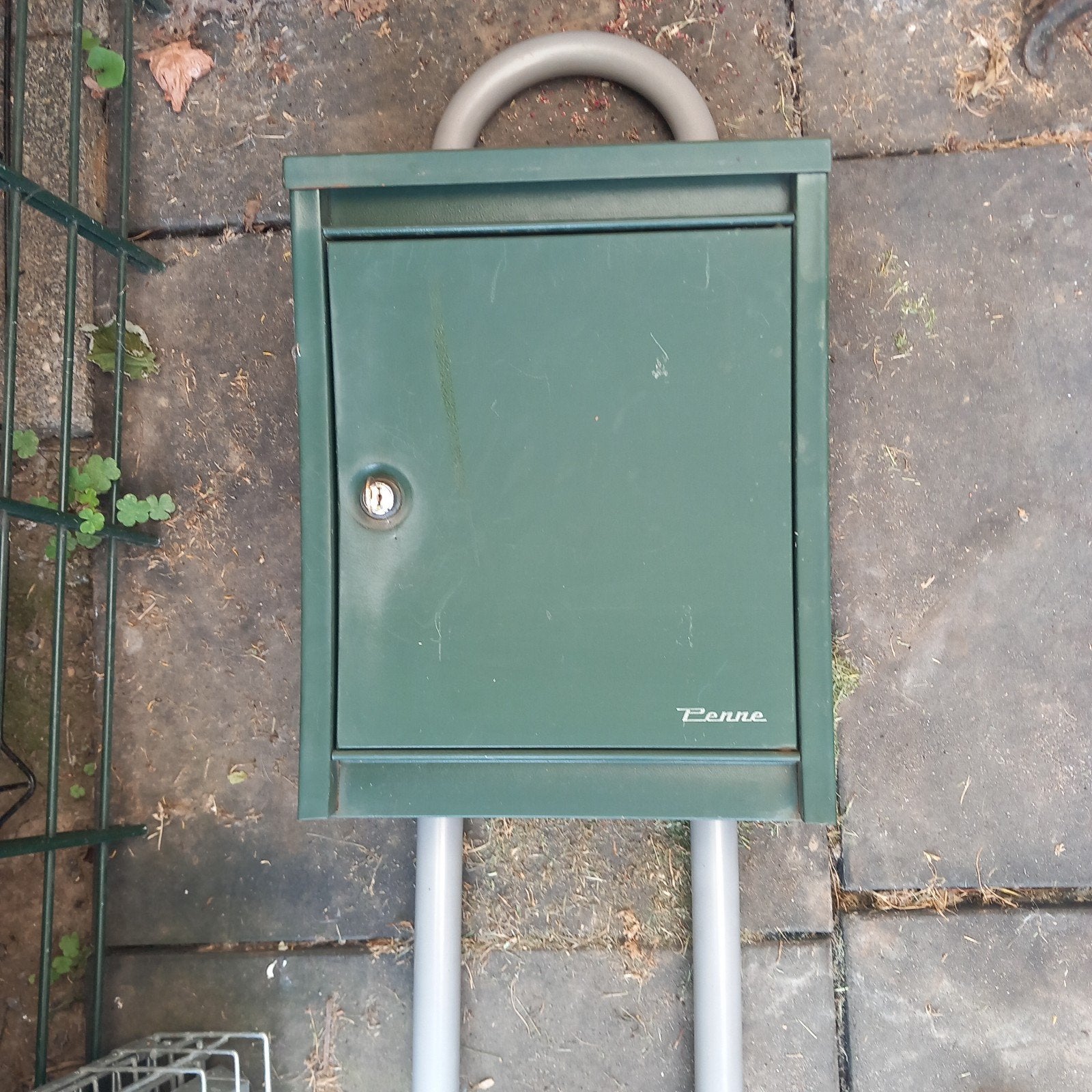 brievenbus op stangen, Tuin en Terras, Brievenbussen, Ophalen