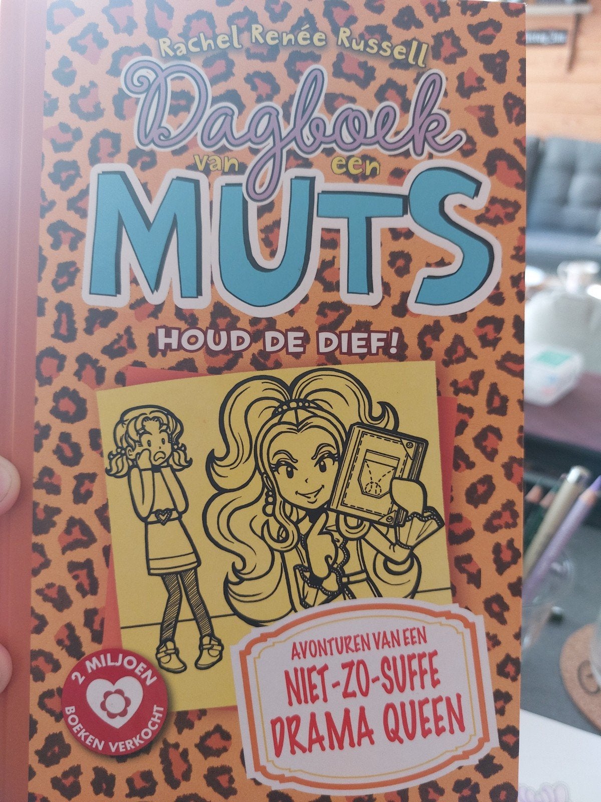 Dagboek van een muts deel 9 - Houd de dief!, Ophalen of Verzenden, Zo goed als nieuw, Rachel Renée Russell