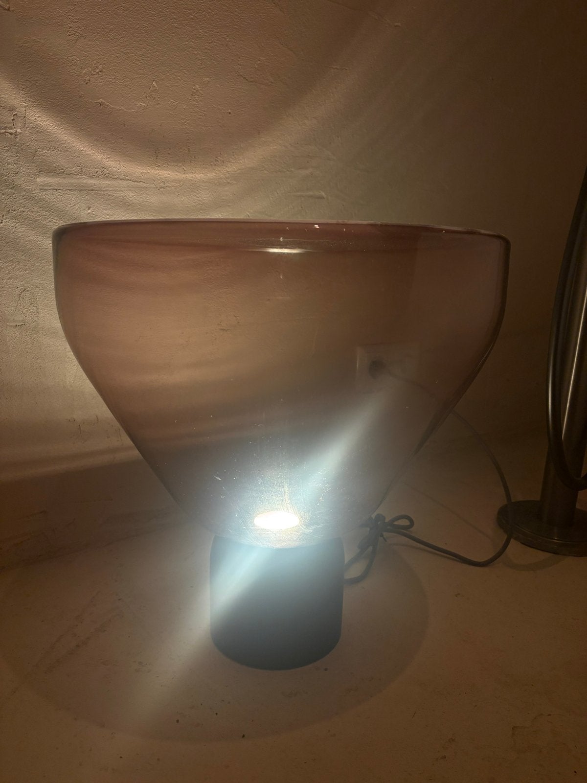 Brokis Light Line M Tafellamp Violet/Glossy Donkergrijs, Ophalen of Verzenden, Zo goed als nieuw, Modern, Glas